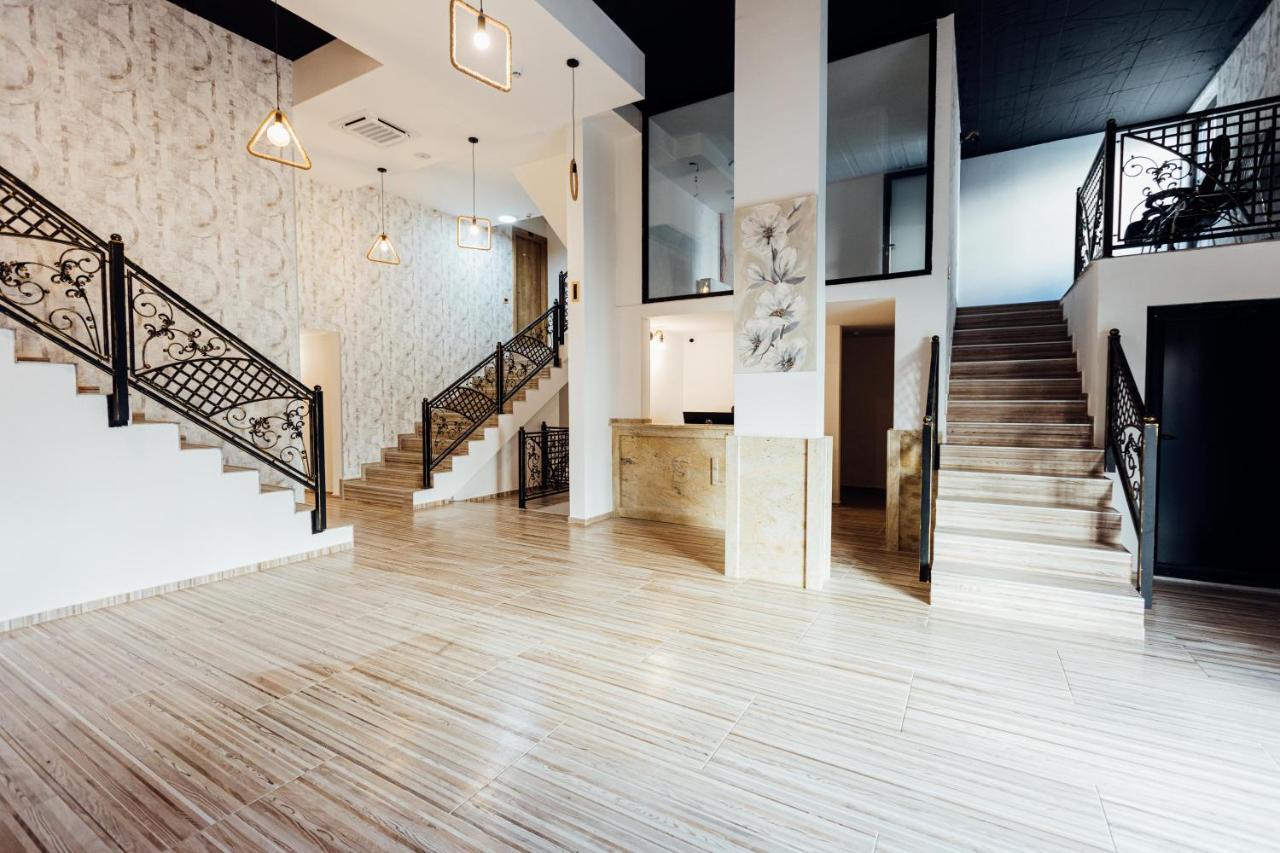 Hotel Livnica Белград Екстериор снимка