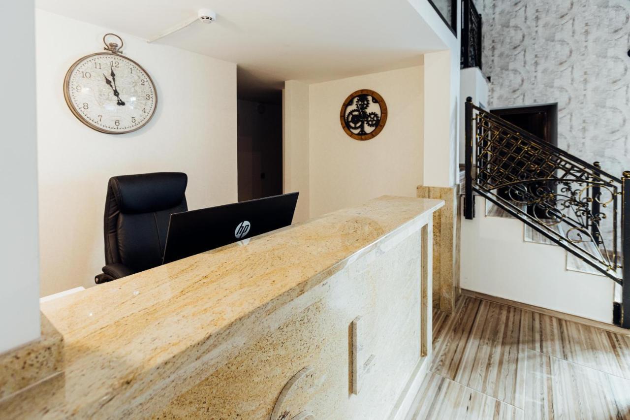 Hotel Livnica Белград Екстериор снимка