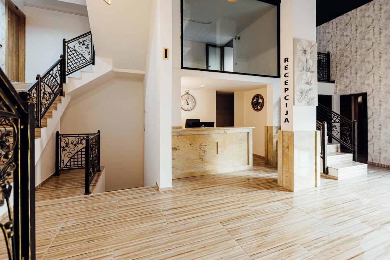 Hotel Livnica Белград Екстериор снимка