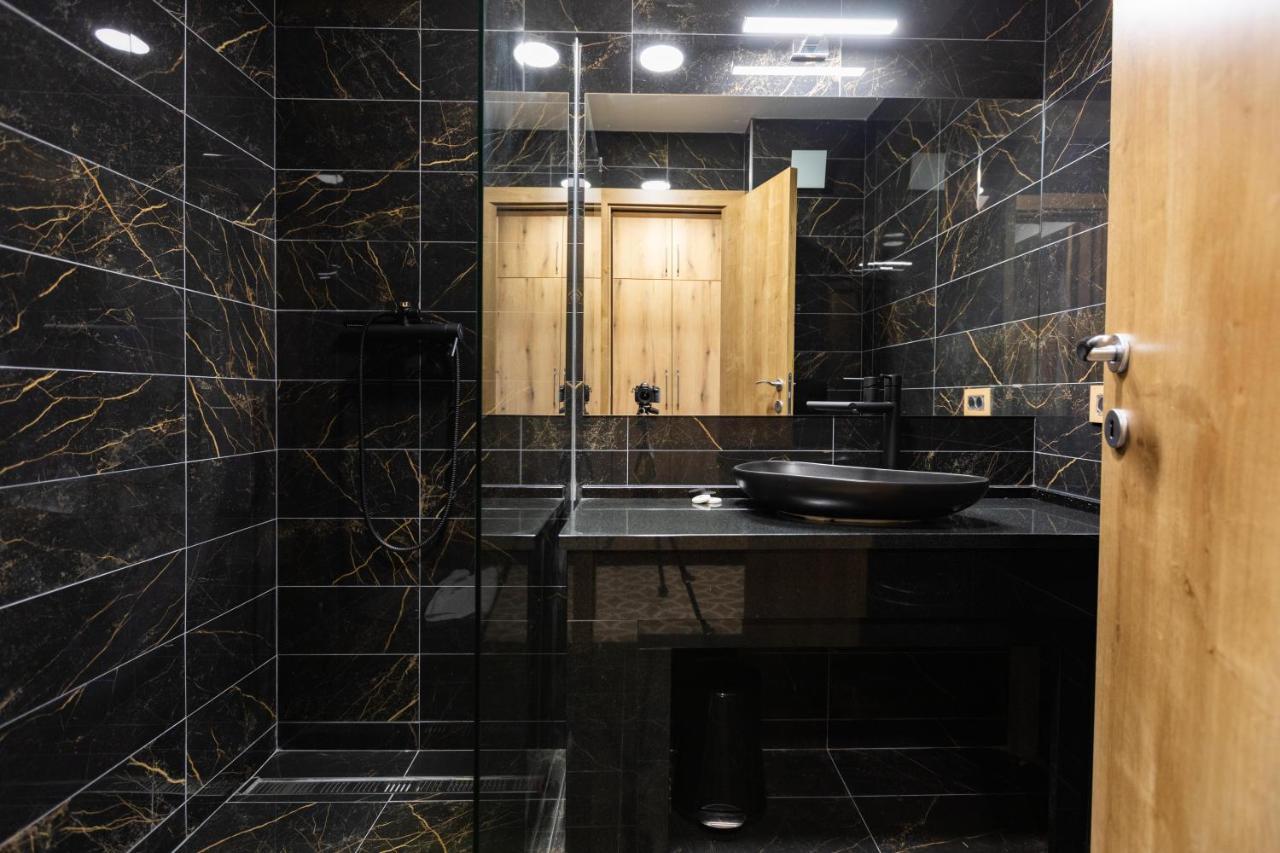 Hotel Livnica Белград Екстериор снимка